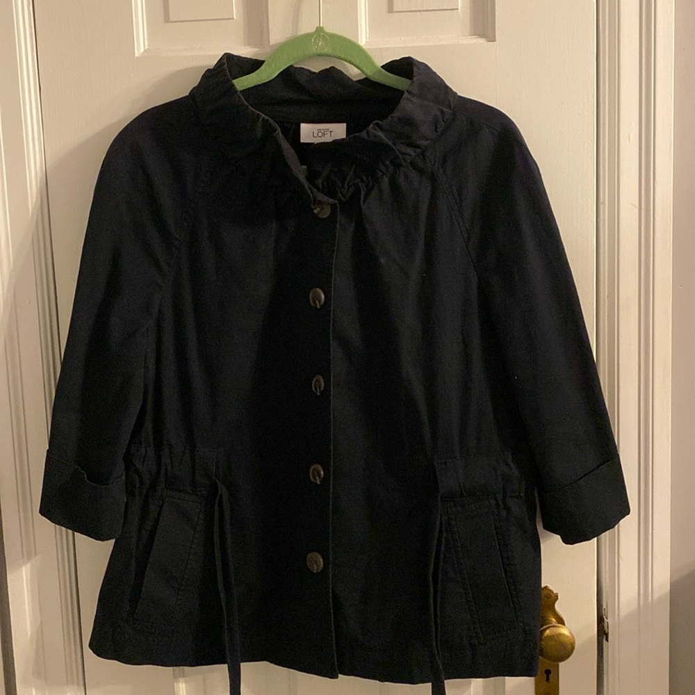 LOFT Size 14 Button up Navy Blue lightweight jacket with belt. Cinch at waist